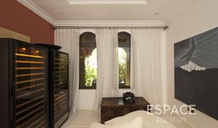 3 Bedrooms Villa for sale in Canal Cove Villas, Dubai Canal Cove Frond J