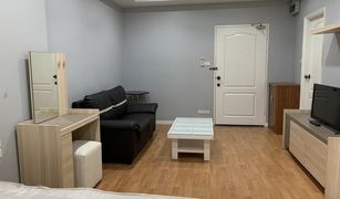 Studio Wohnung zu verkaufen in Thung Mahamek, Bangkok Lumpini Place Suanplu-Sathorn