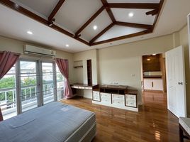 3 Bedroom House for rent at Nantawan Sukhumvit, Bang Chak