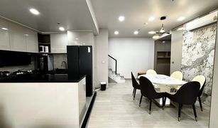 3 Bedrooms Condo for sale in Huai Khwang, Bangkok One 9 Five Asoke - Rama 9