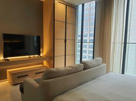 1 Schlafzimmer Wohnung zu vermieten im Noble Ploenchit, Lumphini