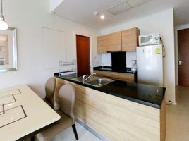 2 Schlafzimmer Wohnung zu vermieten im Wind Sukhumvit 23, Khlong Toei Nuea