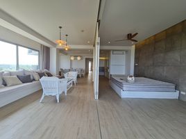 2 Schlafzimmer Wohnung zu verkaufen im Sandy Beach Condo, Cha-Am