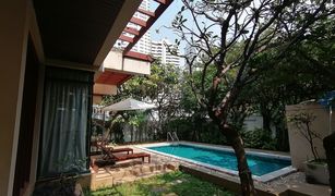 5 Schlafzimmern Villa zu verkaufen in Khlong Toei, Bangkok 