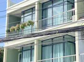 4 Schlafzimmer Shophaus zu verkaufen in Kathu, Phuket, Kathu, Kathu