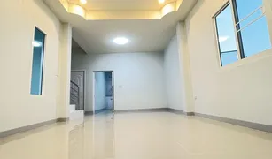 清迈 San Pu Loei 4 卧室 屋 售 