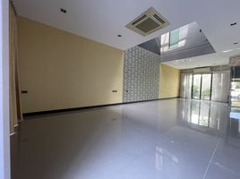 3 Bedroom Villa for sale at The Landmark Ekamai-Ramindra, Lat Phrao, Lat Phrao
