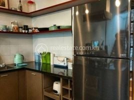 Studio Appartement zu vermieten im Renovated Duplex Apartment near Royal Palace! Fully Furnished only at $250,000!, Phsar Thmei Ti Bei