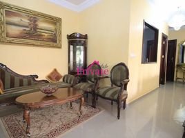 3 Schlafzimmer Appartement zu vermieten im Location Appartement 130 m² QUARTIER HÔPITAL ESPAGNOL Tanger Ref: LG533, Na Tanger