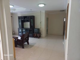 3 Bedroom House for rent at Wong Chalerm Garden Vill Village, Thep Krasattri