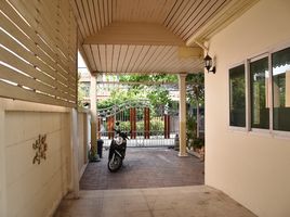3 Schlafzimmer Haus zu verkaufen im J.W. Casa Rama 5, Bang Si Mueang, Mueang Nonthaburi