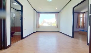 3 Bedrooms House for sale in Nong Chom, Chiang Mai Phruek Wari Land and House