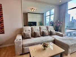2 спален Кондо в аренду в Baan Sathorn, Thung Mahamek, Сатхон, Бангкок, Таиланд