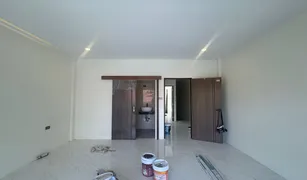 2 Schlafzimmern Haus zu verkaufen in Rawai, Phuket 