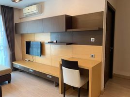 1 спален Кондо на продажу в The Orchid Boutique Condo, San Phak Wan