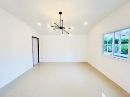 3 Bedroom Villa for sale at Phuket Baan Charoensuk, Si Sunthon