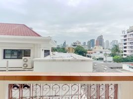 1 Bedroom Condo for rent at El Patio, Khlong Toei Nuea, Watthana, Bangkok