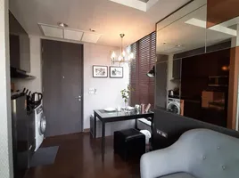 1 спален Кондо в аренду в The Lumpini 24, Khlong Tan, Кхлонг Тоеи, Бангкок