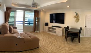 2 Bedrooms Apartment for sale in Nong Prue, Pattaya Jomtien Plaza Condotel