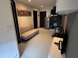 1 Schlafzimmer Wohnung zu verkaufen im NOON Village Tower I, Chalong