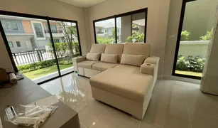 2 Schlafzimmern Haus zu verkaufen in Bang Kadi, Pathum Thani Venue Flow Tiwanon Rangsit