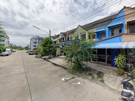 176,240 m² Office for sale at Mu Baan Omthong CS, Ru Samilae
