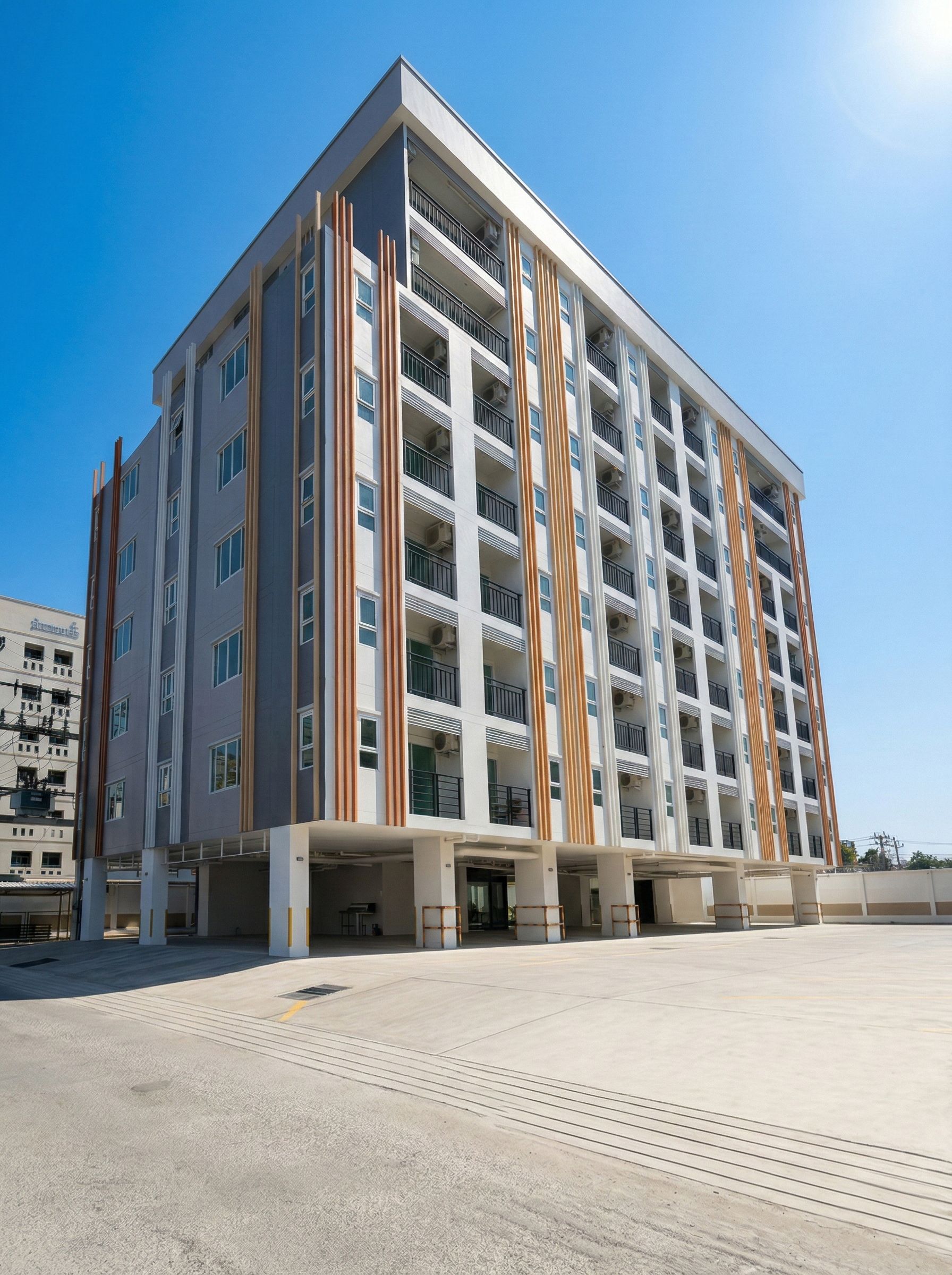 Ping live Condo