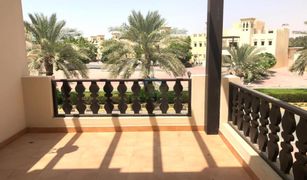 , रास अल खैमाह The Townhouses at Al Hamra Village में 4 बेडरूम टाउनहाउस बिक्री के लिए