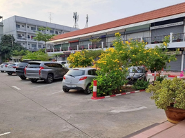 45 m² Office for rent at Akanat Plaza, Bang Na, Bang Na, Bangkok, Thailand