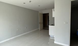 2 Bedrooms Condo for sale in Makkasan, Bangkok The Mark Ratchada-Airport Link