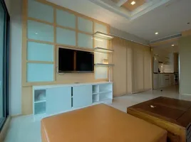 1 Bedroom Apartment for rent at Noble Remix, Khlong Tan