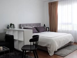 Studio Appartement zu vermieten im Lumpini Suite Sukhumvit 41, Khlong Tan Nuea