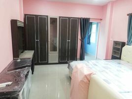 4 Bedroom House for sale in Nakhon Pathom, Tha Talat, Sam Phran, Nakhon Pathom
