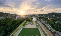 Photo 2 of the Communal Garden Area at Mida Grande Resort Condominiums