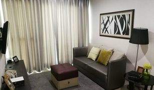 2 Bedrooms Condo for sale in Huai Khwang, Bangkok Life Ratchadapisek