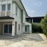 3 Bedroom Villa for sale at Mantana Rama 9-Srinakarin, Hua Mak