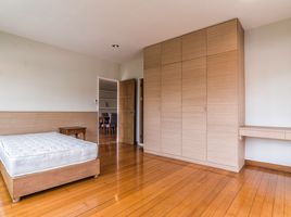 3 Bedroom Apartment for rent at Baan Phansiri, Khlong Tan Nuea, Watthana