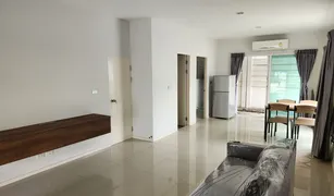 3 Bedrooms House for sale in Dokmai, Bangkok Baan Klang Muang Suanluang