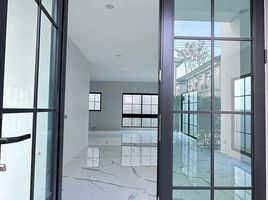 4 Bedroom Villa for sale at Setthasiri Serithai, Khan Na Yao, Khan Na Yao