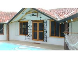 2 Bedroom House for sale in Tonsupa, Atacames, Tonsupa