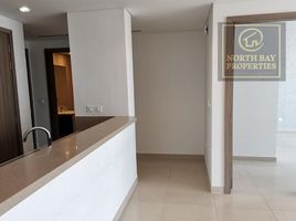 1 Bedroom Apartment for sale at Gateway Residences, Mina Al Arab