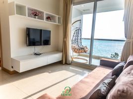 1 Bedroom Condo for sale at The Palm Wongamat, Na Kluea