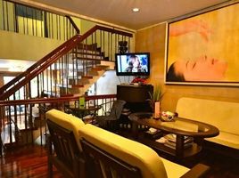 5 Schlafzimmer Appartement zu vermieten im Sukhumvit 49, Khlong Tan Nuea