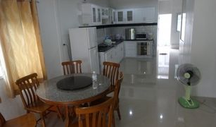 3 Bedrooms House for sale in Lat Sawai, Pathum Thani Sutarin Privacy