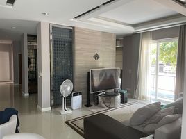 4 Bedroom House for sale at Laddarom Bangna, Bang Kaeo
