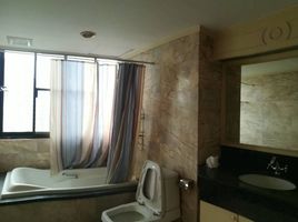 2 Schlafzimmer Appartement zu vermieten im Lake Avenue Sukhumvit 16, Khlong Toei