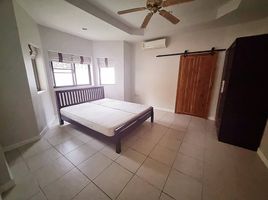 3 Schlafzimmer Villa zu vermieten in Pong, Pattaya, Pong