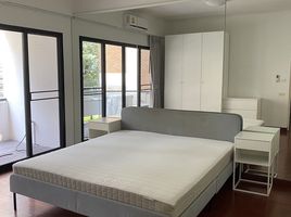 2 Schlafzimmer Appartement zu vermieten im Witthayu Court, Lumphini