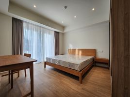 1 Schlafzimmer Appartement zu vermieten im YOLK Residences, Suriyawong, Bang Rak