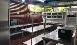 N/A Shophouse for sale in Chang Khlan, Chiang Mai 